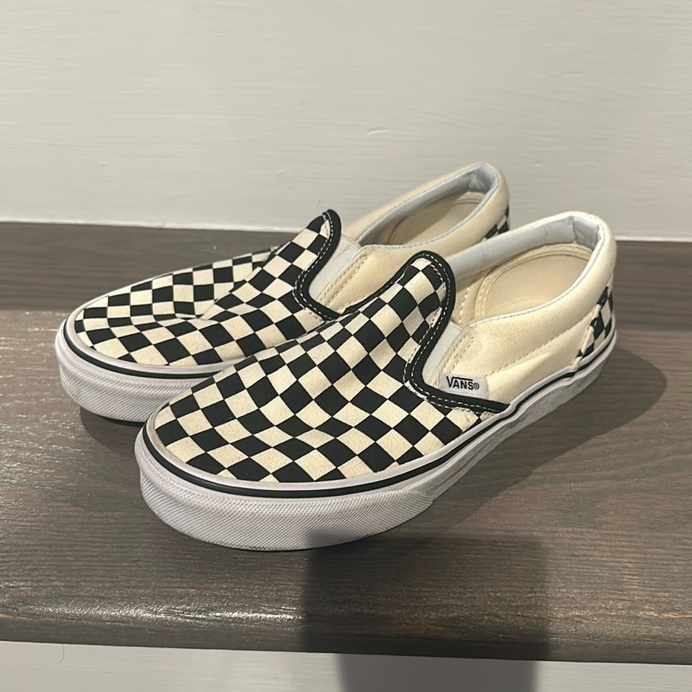 Never worn kids vans